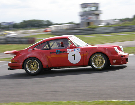 Lars Andersen i hans Porsche 911